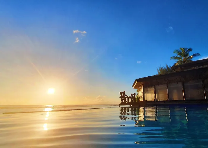 Manuia Beach Resort (Adults Only)