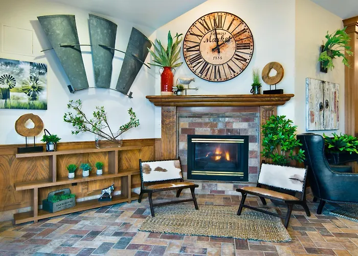 Oxford Suites Hermiston