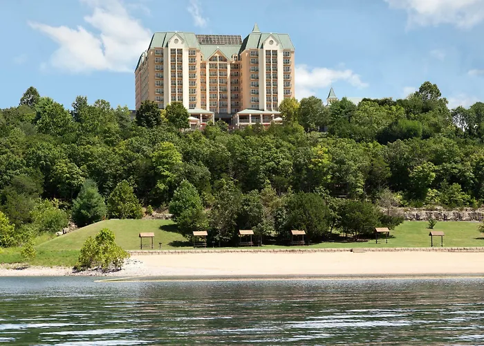 Chateau On The Lake Resort Spa And Convention Center