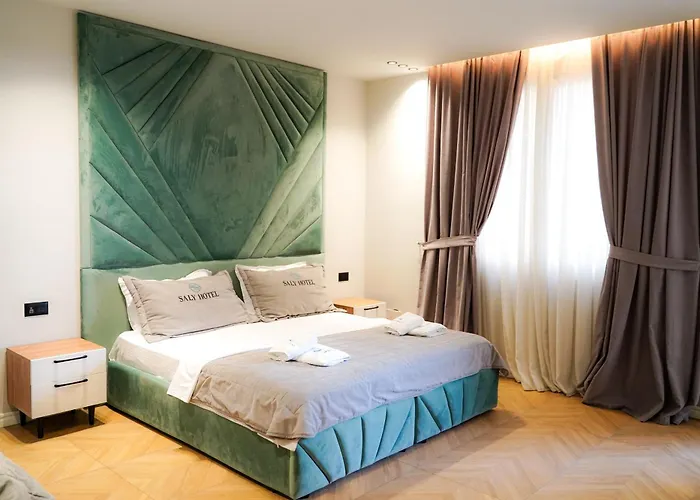 Hotel Saly