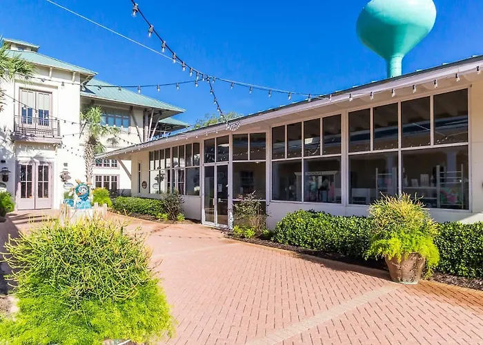 Avalon 1807 -Beachfront Condo-Amazing Views-On-Site Restaurants-Arcade-Spa