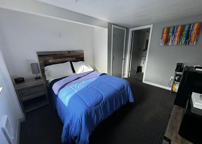 R3 Hotel Lgbtqia All Welcome Adults Only