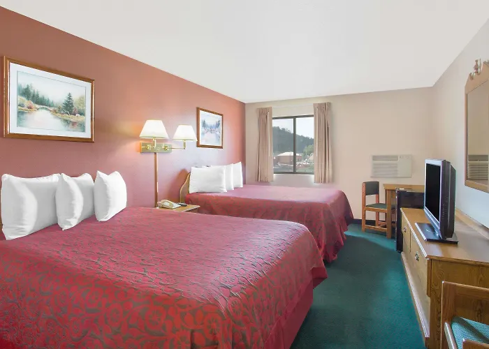 Days Inn By Wyndham Custer