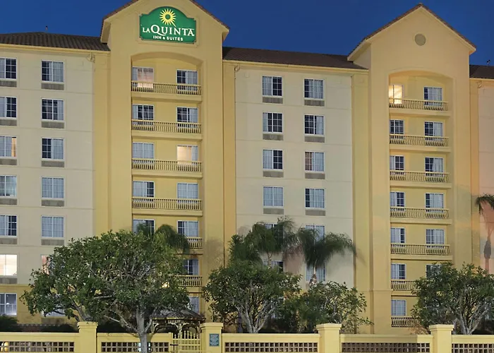 La Quinta Inn & Suites By Wyndham Ontario Airport