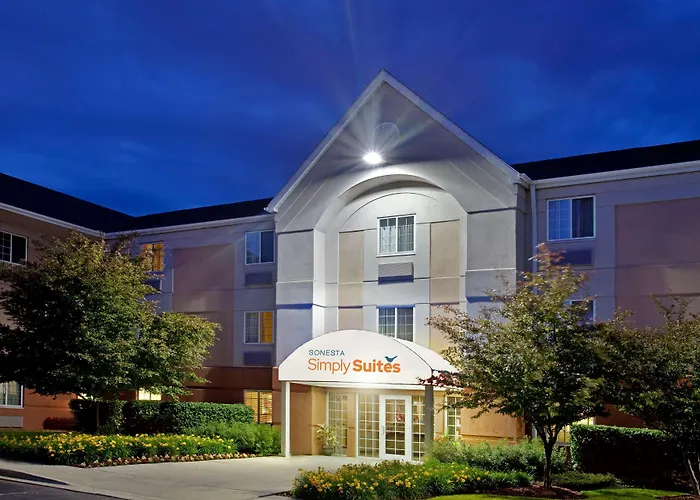 Sonesta Simply Suites Chicago Waukegan