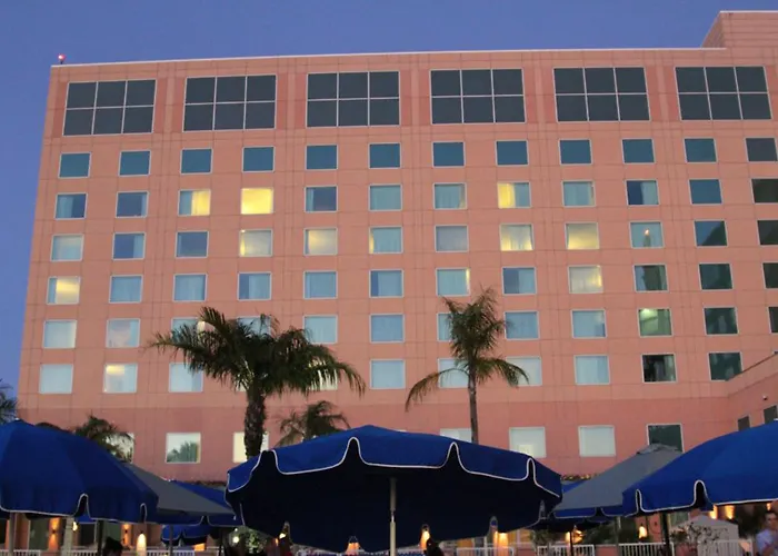 Moody Gardens Hotel Spa And Convention Center