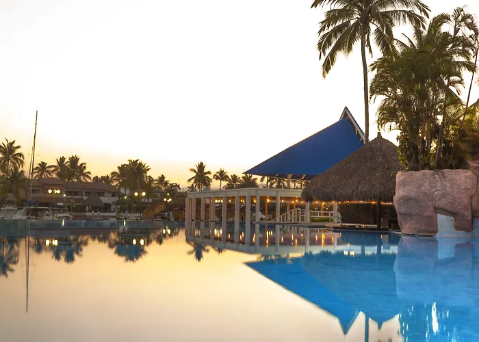 Vamar Vallarta All Inclusive Marina & Beach Resort