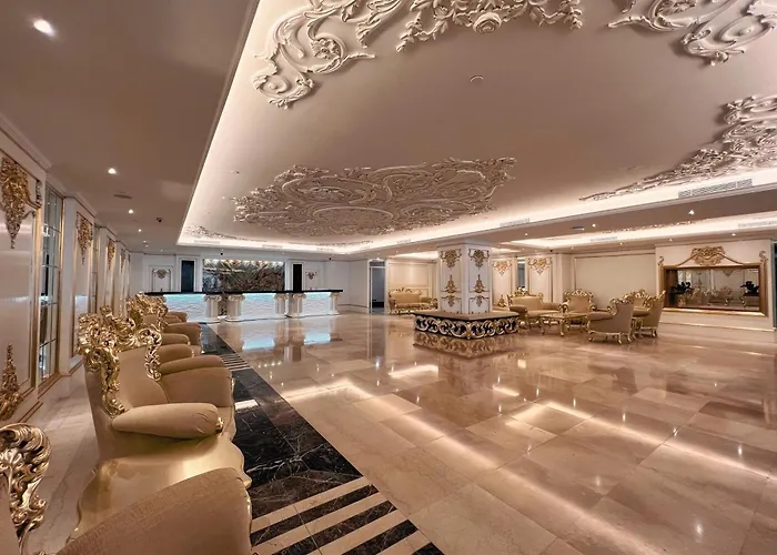 Puteri Wing - Riverside Majestic Hotel