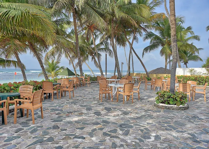 Coral Costa Caribe Beach Resort