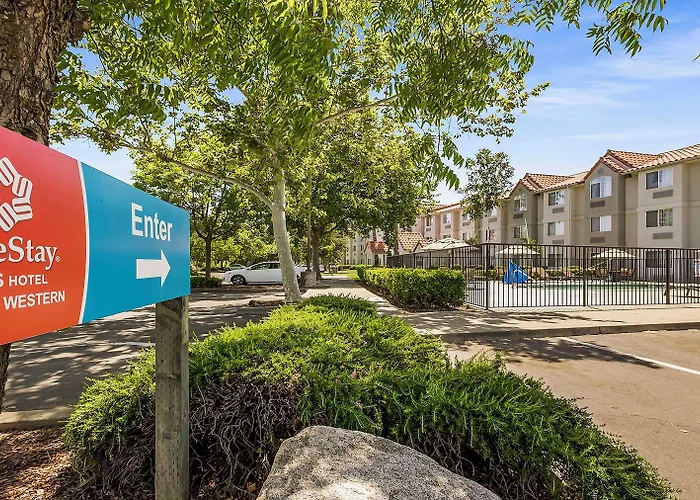Surestay Plus Hotel By Best Western Rocklin