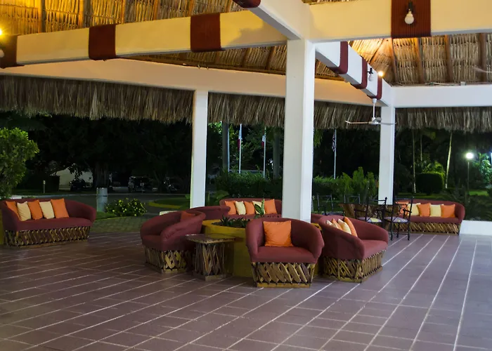 Qualton Club Ixtapa All Inclusive