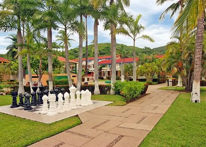 Qualton Club Ixtapa All Inclusive