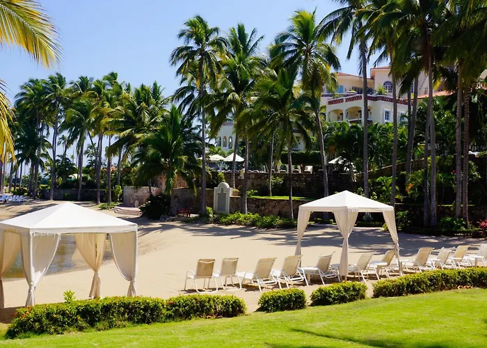 Grand Isla Navidad Golf & Spa Resort With Marina