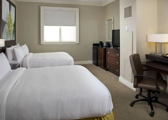 Courtyard By Marriott New Orleans French Quarter/Iberville