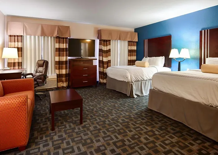 Best Western Plus Kalamazoo Suites