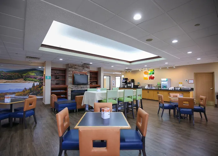 Quality Inn & Suites Boone - University Area