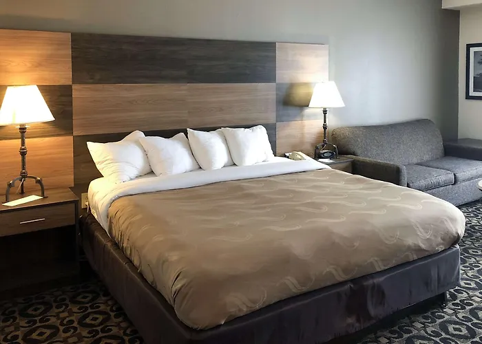 Quality Inn & Suites Boone - University Area