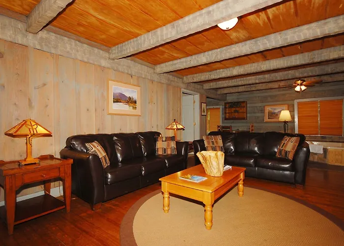 The Smoke House Lodge