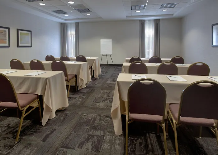 Hampton Inn Boston Logan Airport
