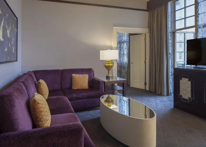 The Ashton Hotel