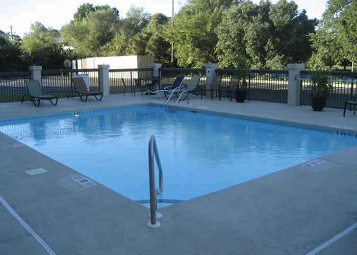 Holiday Inn Express & Suites - Morehead City By Ihg