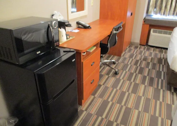 Microtel Inn & Suites By Wyndham New Ulm