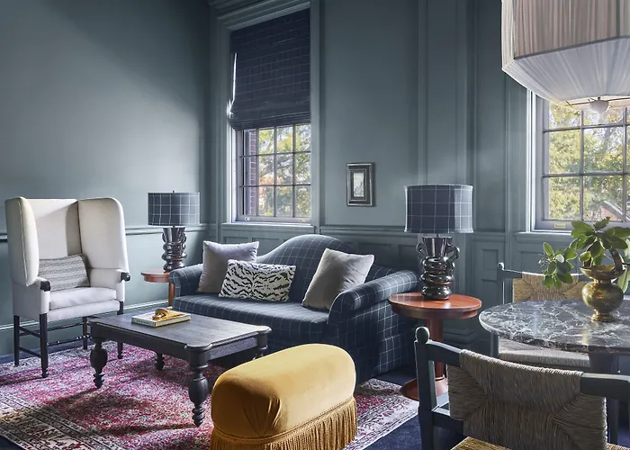 The Vanderbilt, Auberge Collection