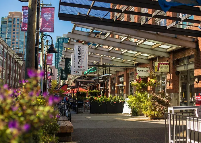 Opus Vancouver