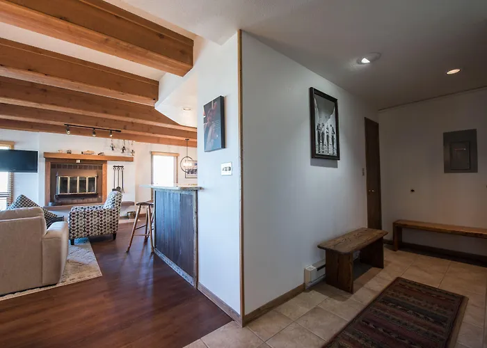 The Plaza Condominiums, A Vail Resorts Property
