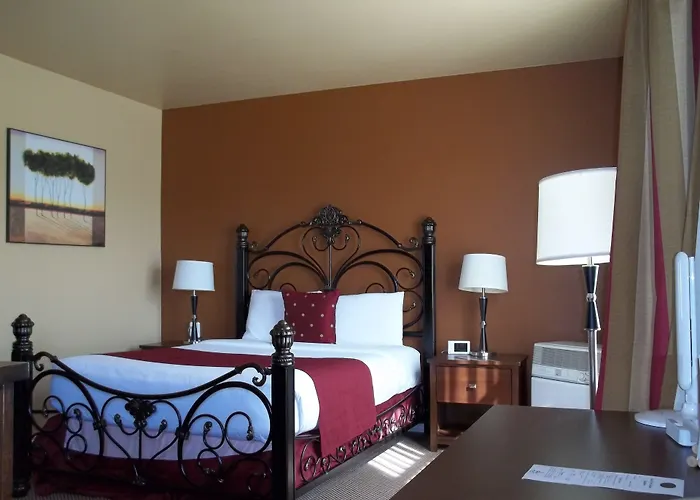 Inn At Port Gardner-Everett Waterfront, An Ascend Collection Hotel