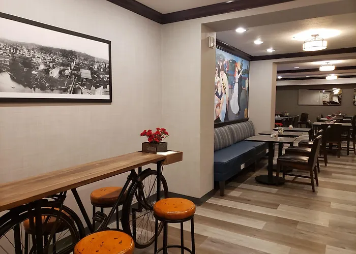 Oxford Suites Spokane Downtown