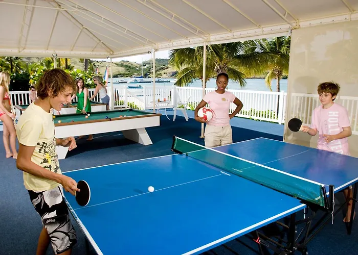 St. James'S Club Resort