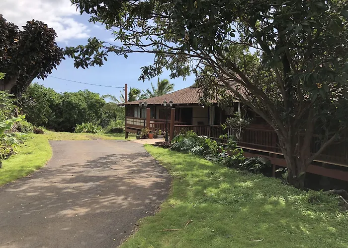 Hawaii Island Resort