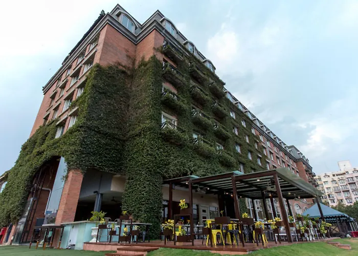 Hotel Royal Orchid Bangalore