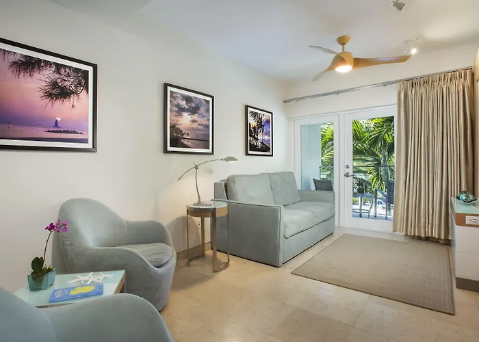 Santa Maria Suites Resort