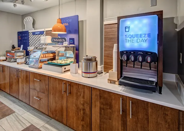 Holiday Inn Express Hotel & Suites Memphis Southwind By Ihg