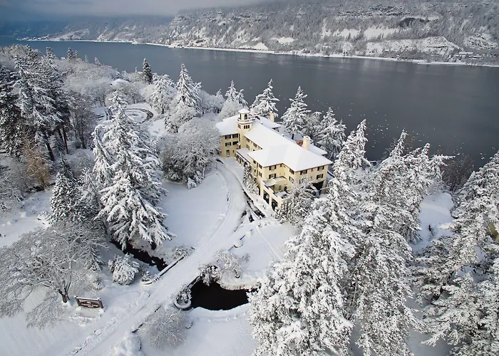 Columbia Gorge Hotel & Spa