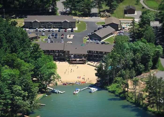 Sunset Bay Resort & Suites