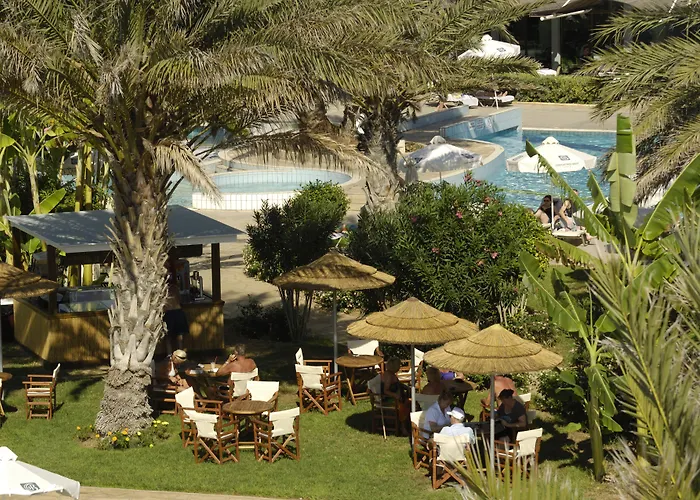 Constantinou Bros Athena Beach Hotel