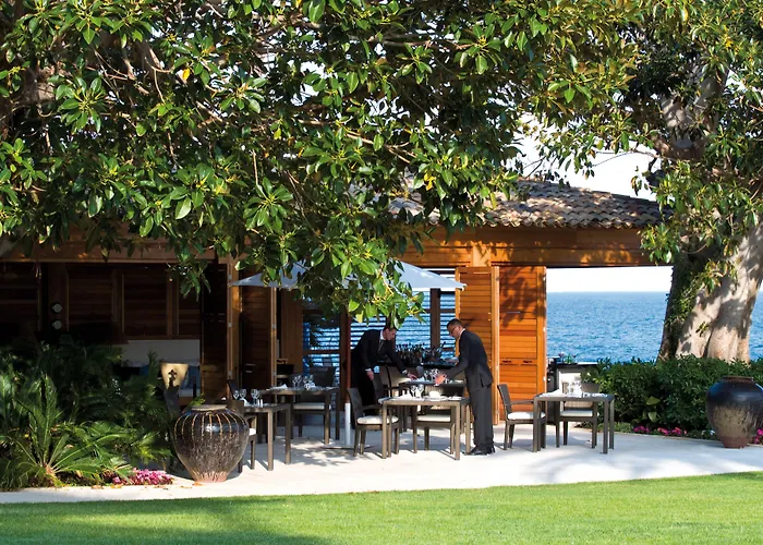 Eze Resorts