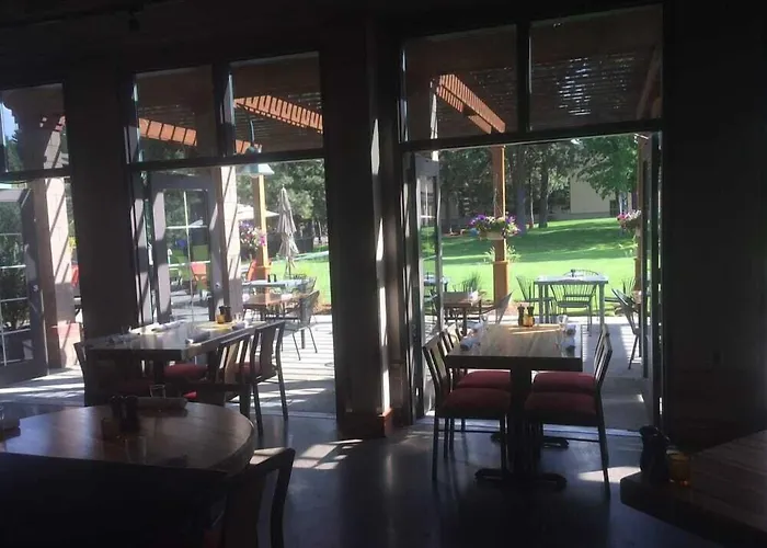 Family resorts in Bend