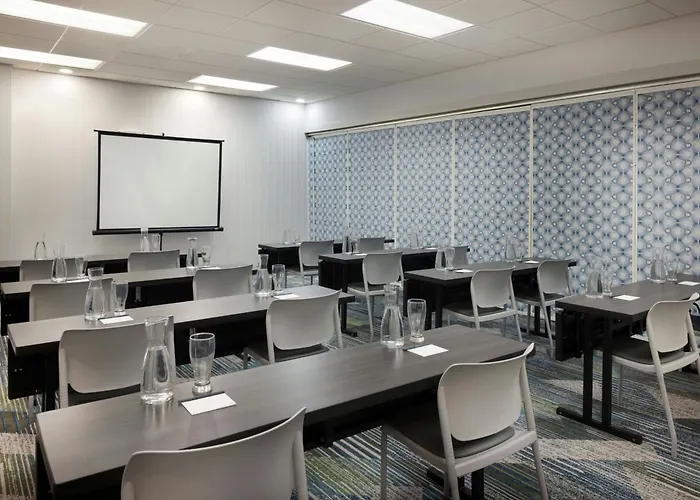 Springhill Suites By Marriott Wichita Airport