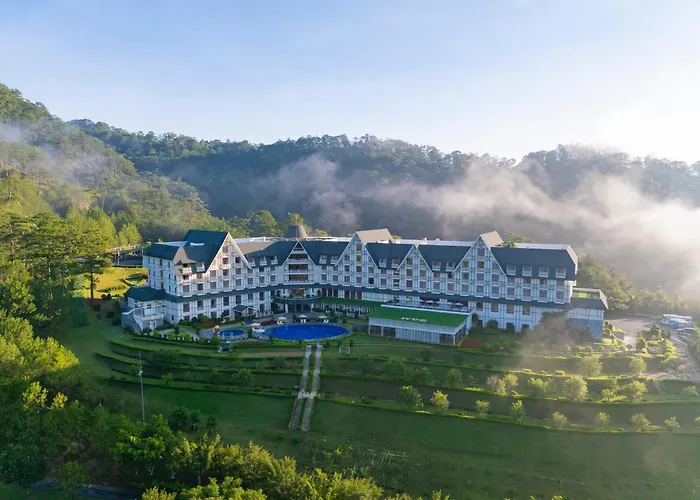 Swiss-Belresort Tuyen Lam