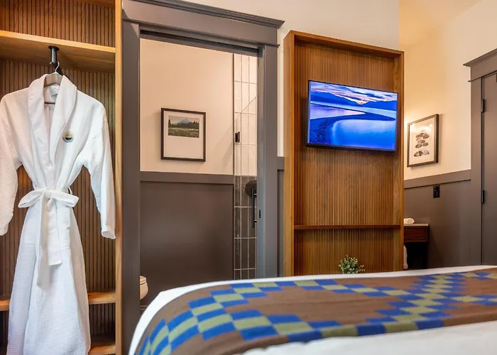 Lightwell Hotel & Spa