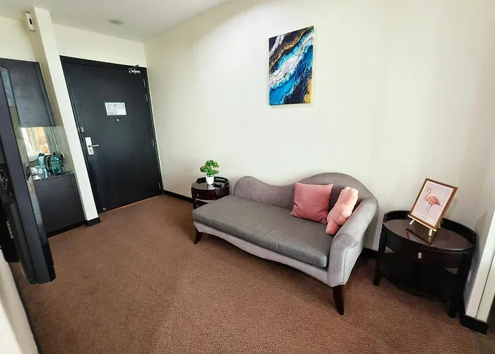 Hatten Hotel Super Sea View 4Pax High Floor Free 1 Carpark & Netflix With 2 Tv Room
