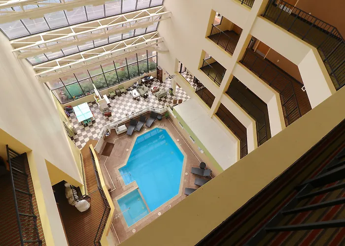 The Atrium Resort, Virginia Beach By Vacatia