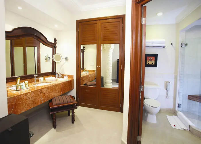 Hyatt Vivid Playa Del Carmen All-Inclusive Adult Only Resort