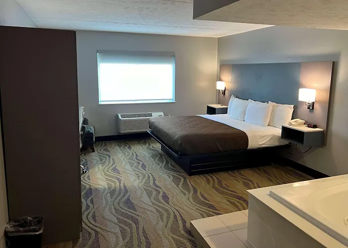 Americinn By Wyndham Republic