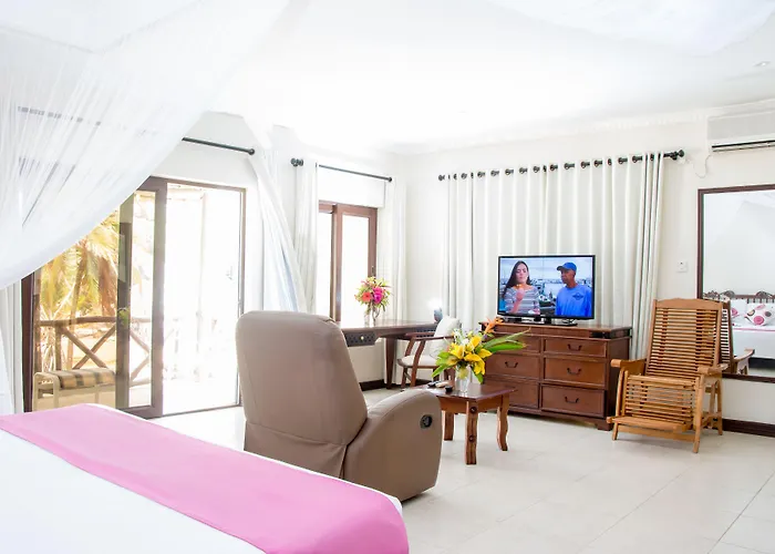 Jacaranda Indian Ocean Beach Resort