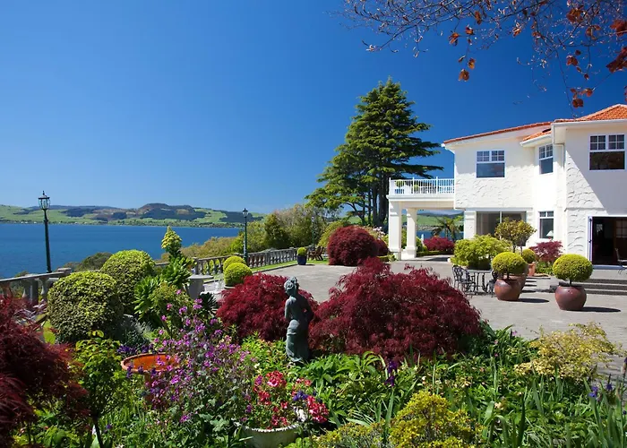 On The Point - Lake Rotorua